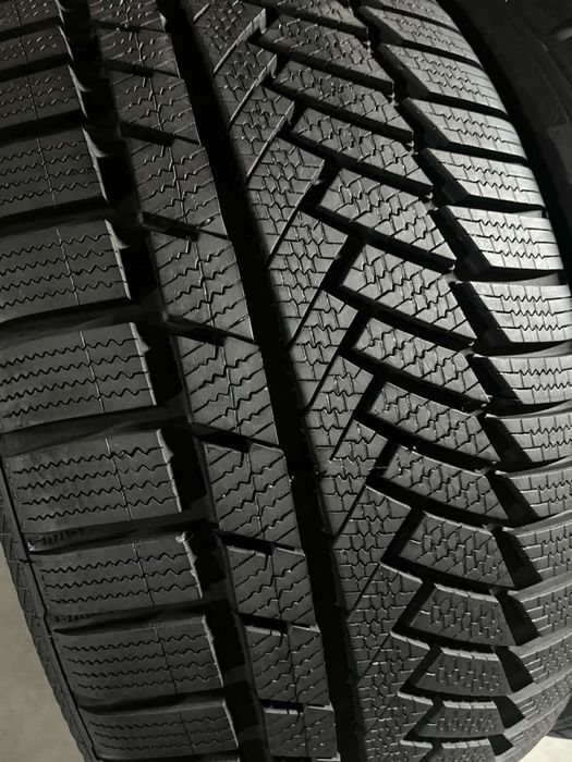 245/40/18 R18 Continental WinterContact TS850P 4шт зима