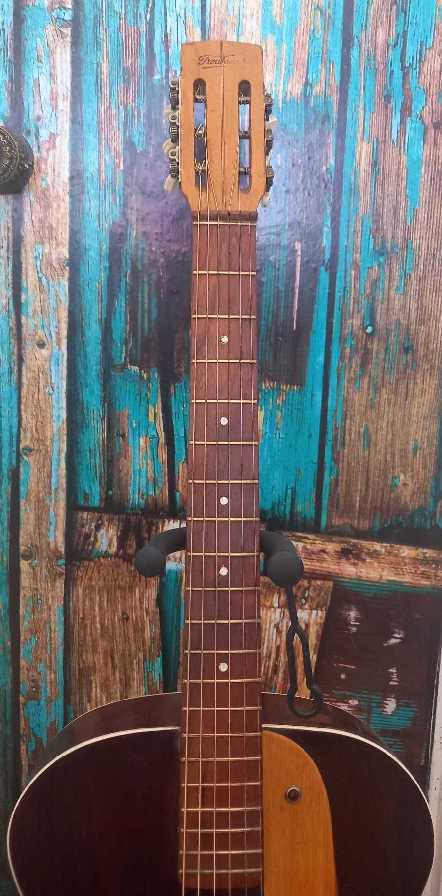 Guitarra rara Archtop 1960