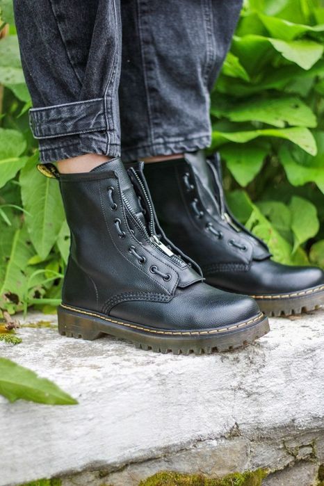 Шикарні шкіряні черевики ботинки білі чорні Dr.martens мартінс