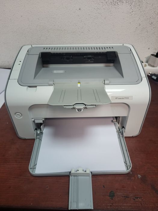 принтер Hp LaserJet P1102
