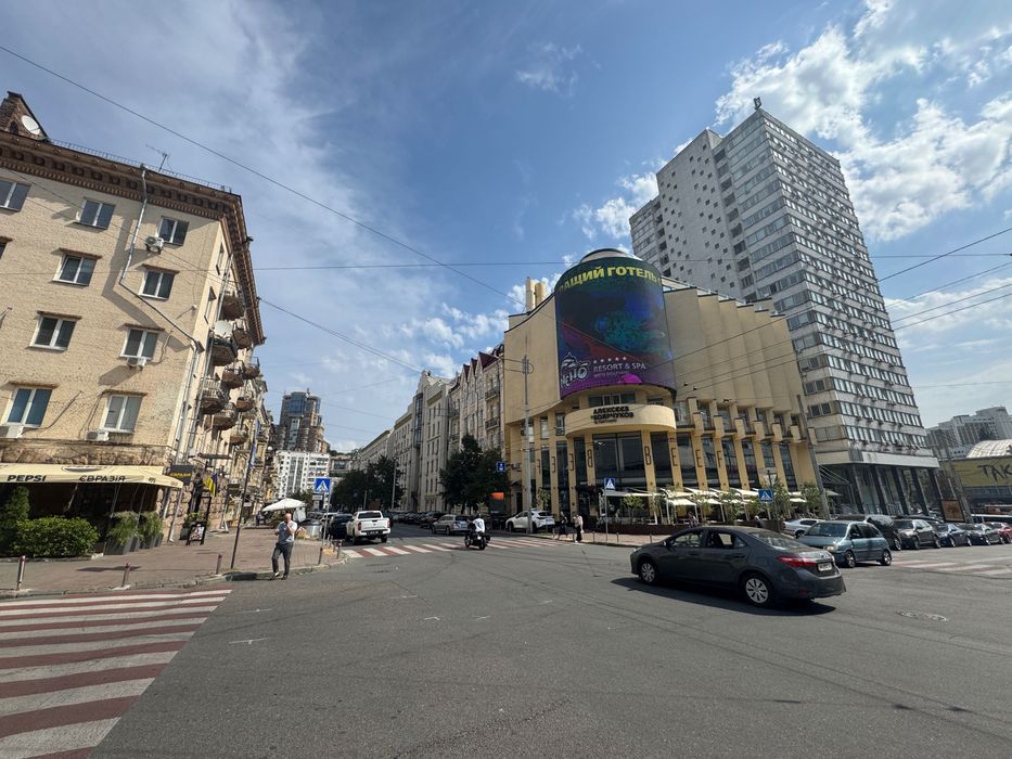 Комерція в центрі! Продаж приміщення 100м2 по вулиці Шота Руставелі