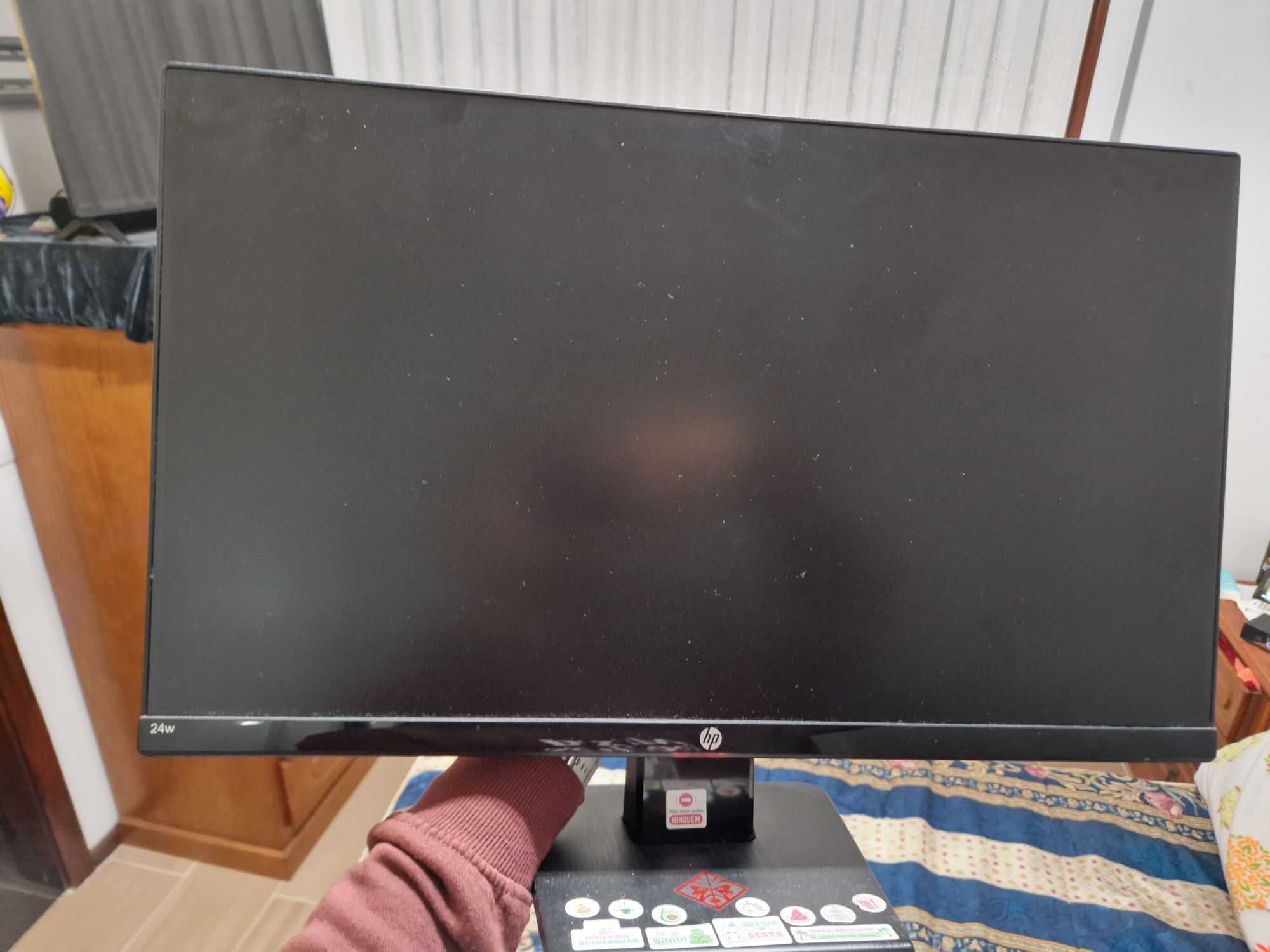 Monitor HP 24w 6phz