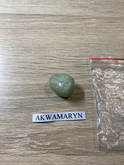 Akwamaryn 18x19x26mm