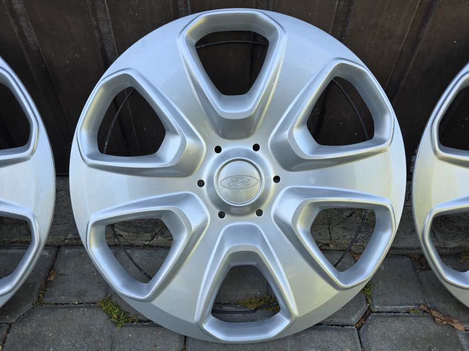 Oryginalne Kołpaki 15" Ford Fiesta 4x108 C B max Fusion Focus KA+