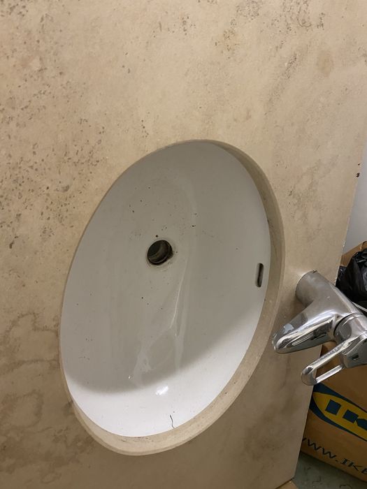 Wc Bancada liós com dois lavatórios