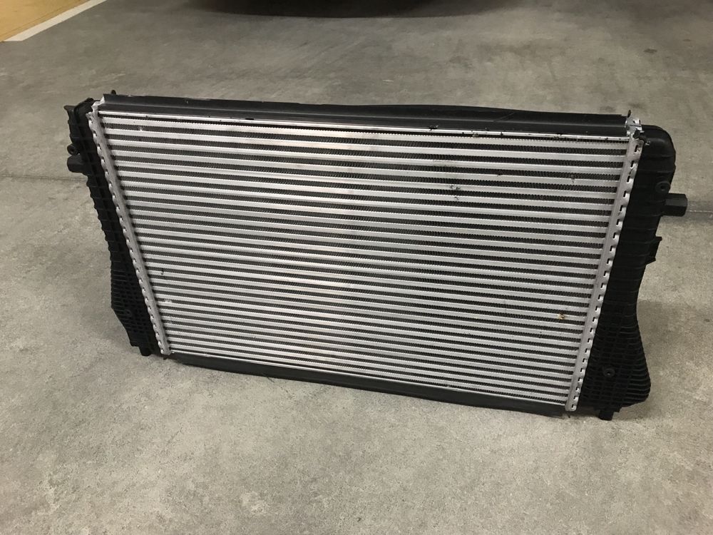 Radiador intercooler RIDEX Golf V Variant TDI 2008