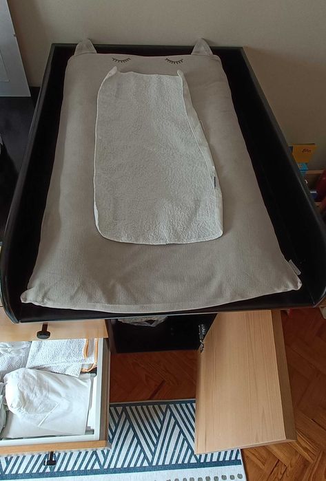 Mobiliário de quarto bebé criança