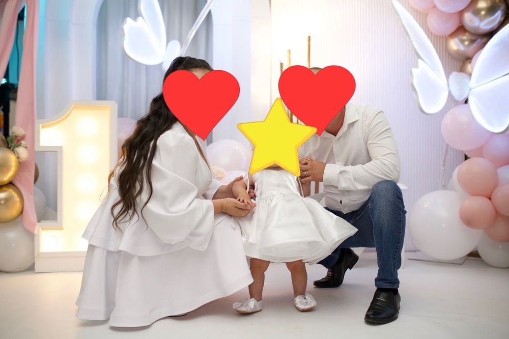 Продам плаття на 1 рік