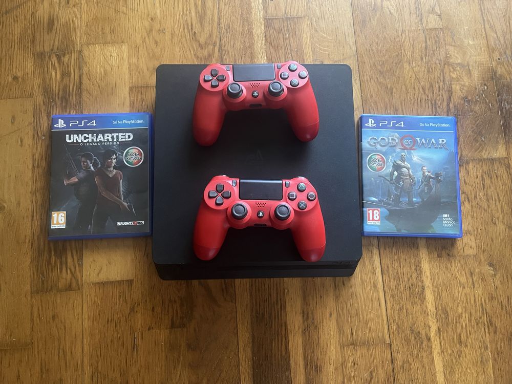 Ps4 1TB com 2 comandos e 1 jogos ou troco por trotinete