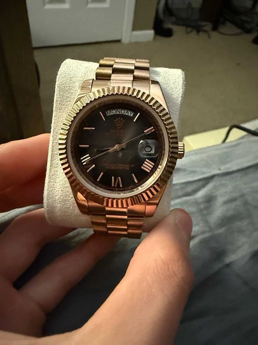 Comprei um Rolex Day-Date de 40 mm em 2025.