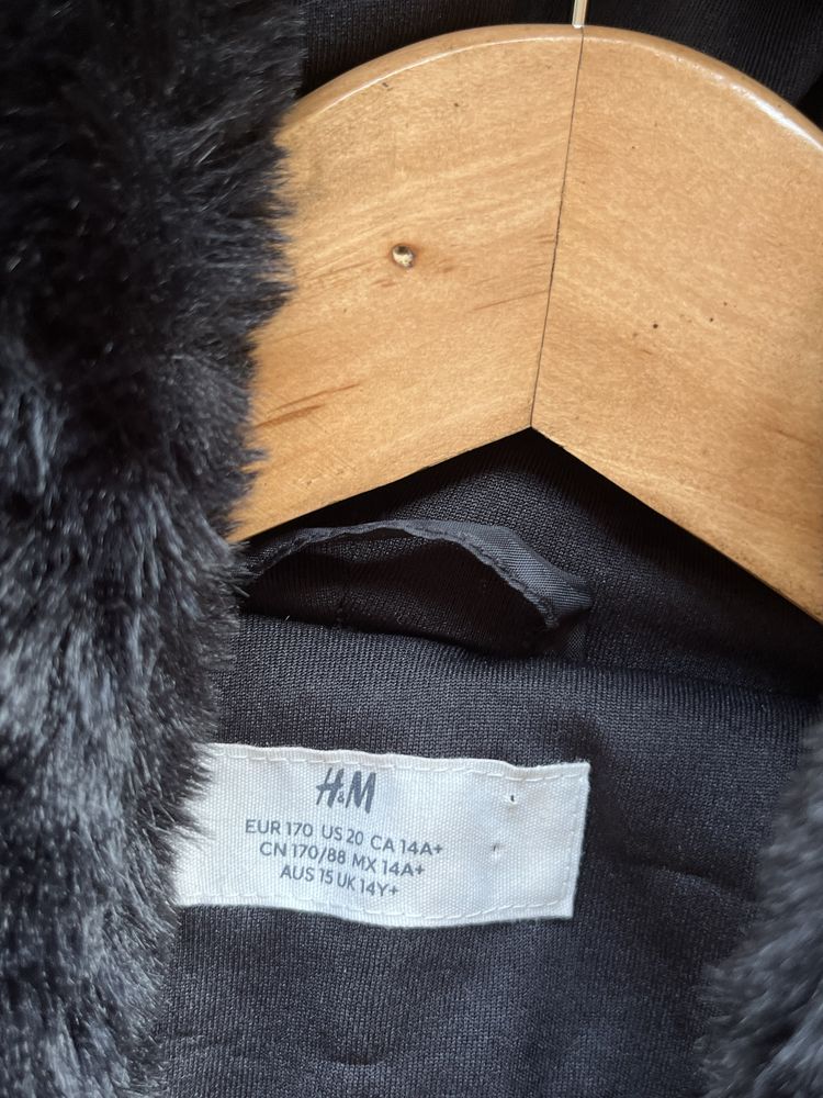 Futerkowa kurtka z kapturem z uszami, H&M rozmiar 170cm