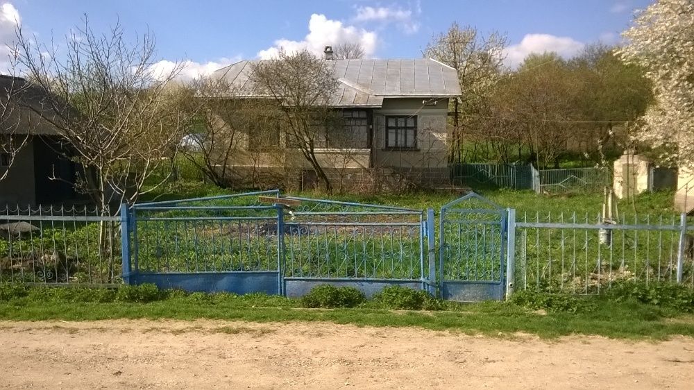 Будинок 18 км. від Тернополя