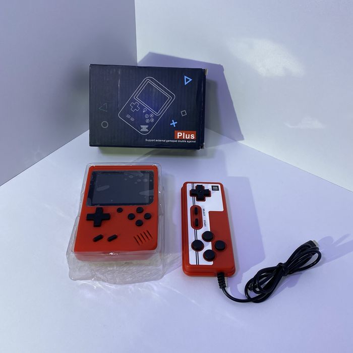 Портативна ігрова консоль retro