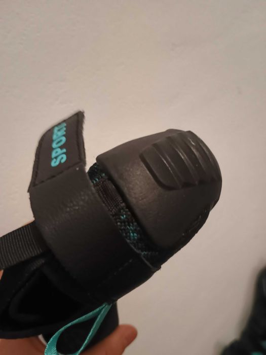 Nowe buty wspinaczkowe, różne rozmiary.