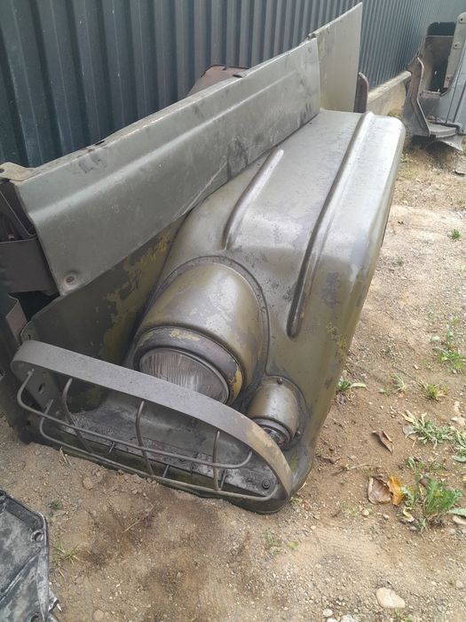 Крила лв +пр Зіл 131