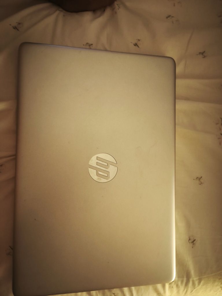 Portátil HP rigorosamente novo