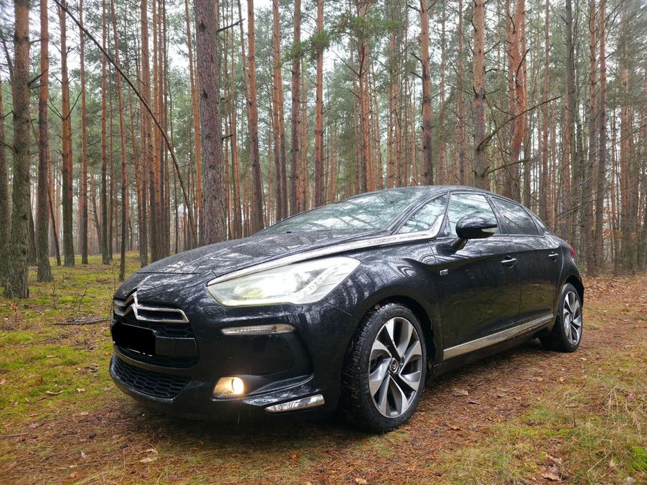 Citroën DS5 Citroen ds5 hybryda 2013 rok