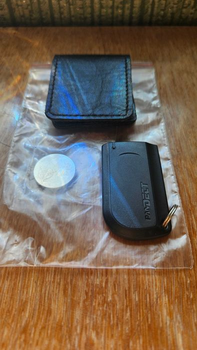 Мітка-брелок Pandora BT 760