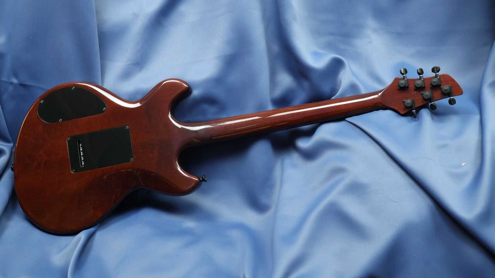 Polska gitara elektryczna Mensinger ProtoCust