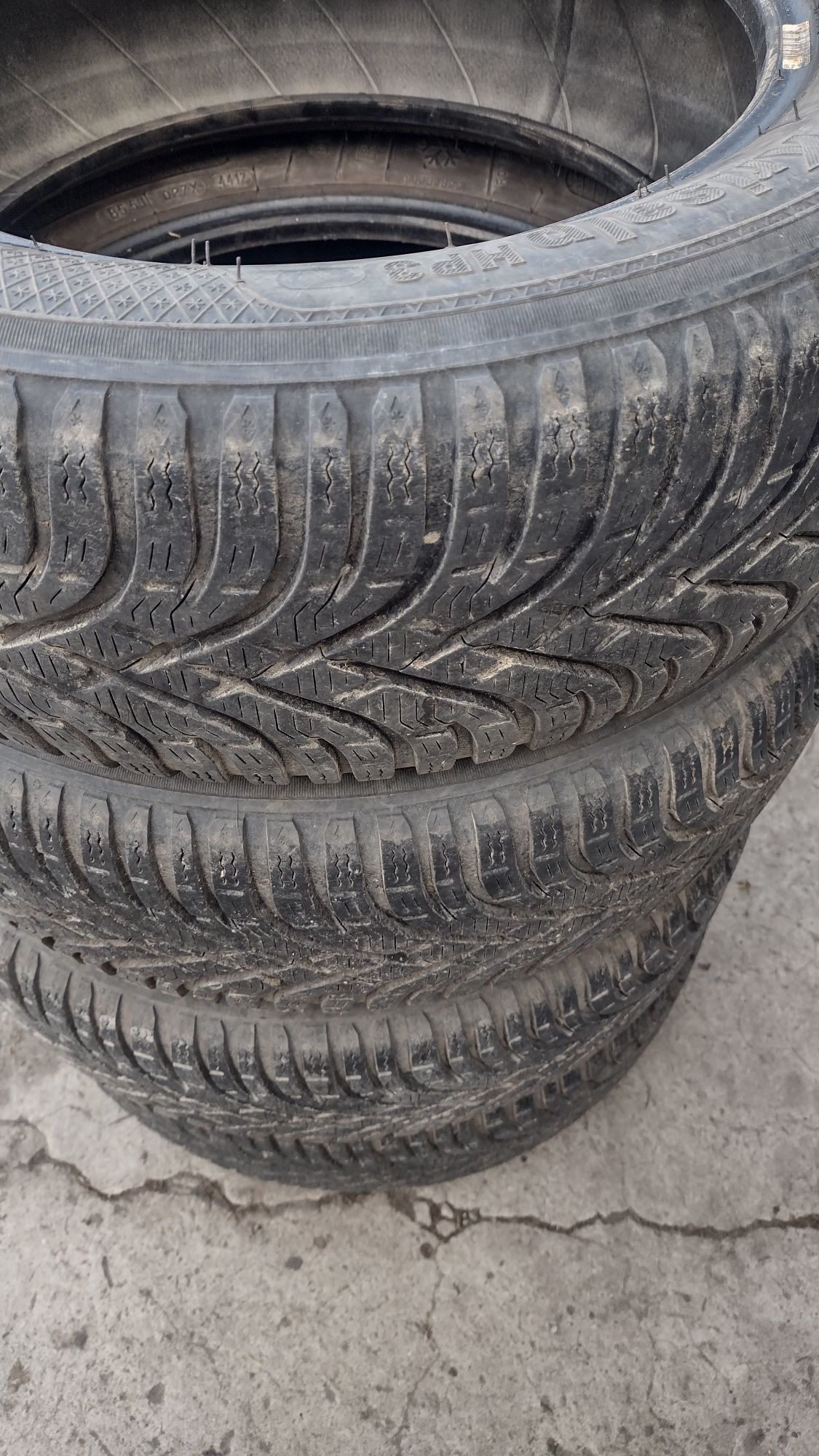 Opony całoroczne 185/65R15
