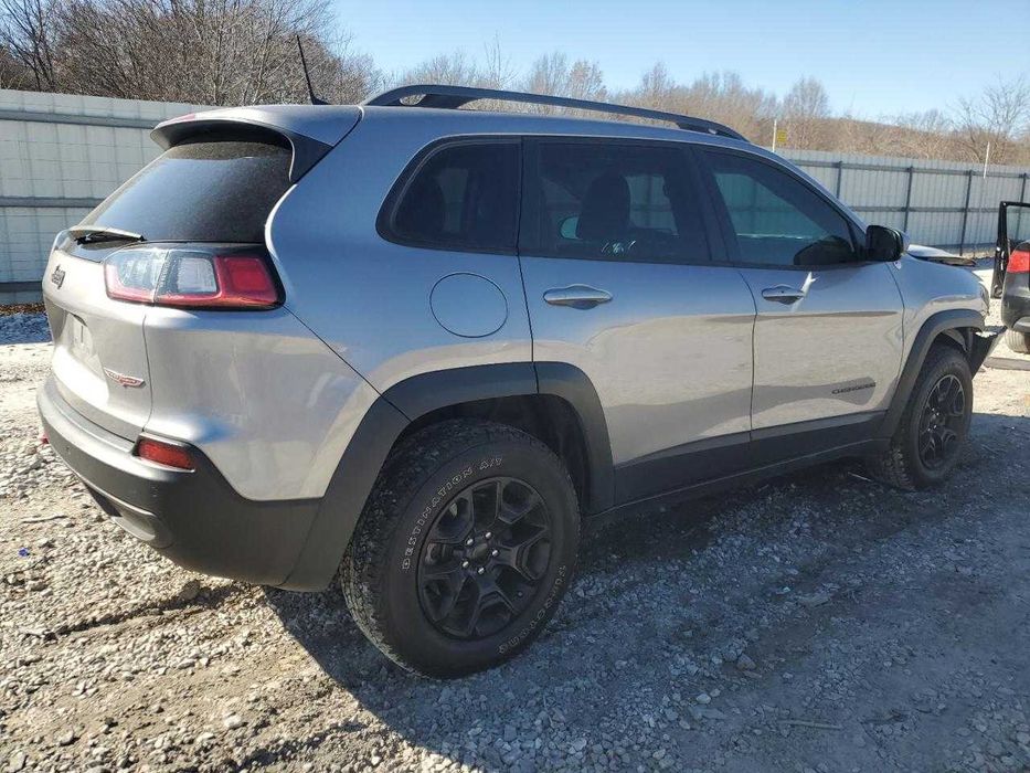 Продам Jeep Cherokee Trailhawk 2021 3.2л 141 тис км РОЗМИТНЕНИЙ