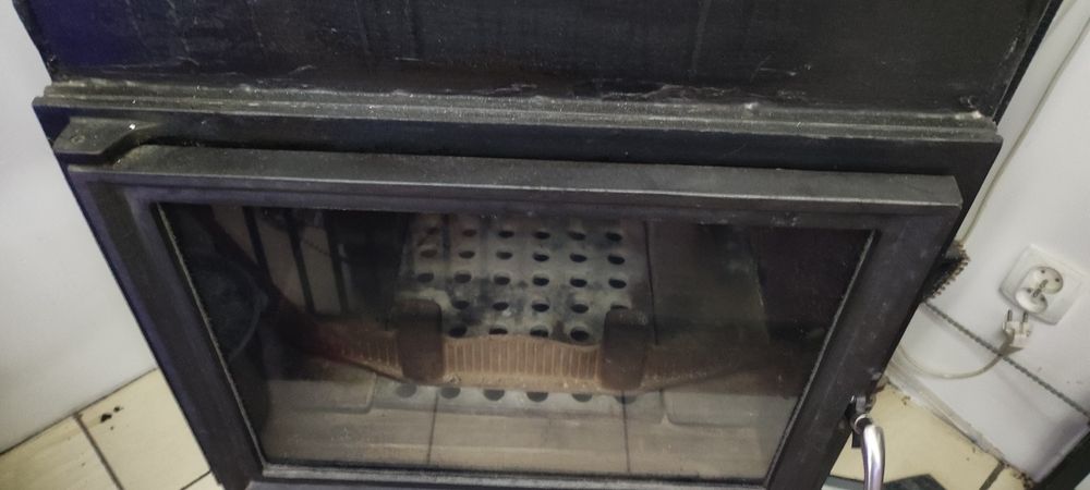 Sprzedam Duży Kominek