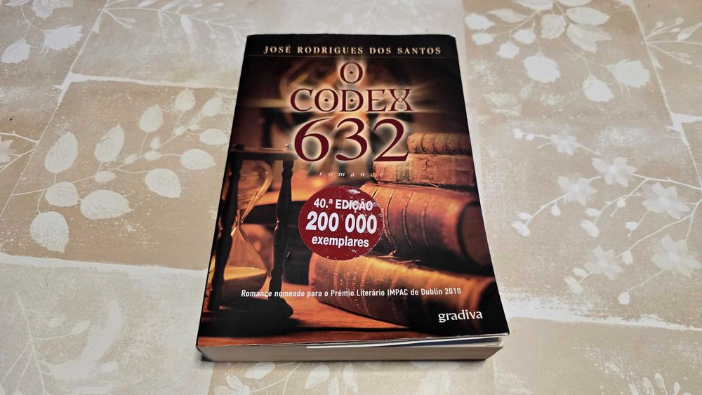 Livro O Codex 632