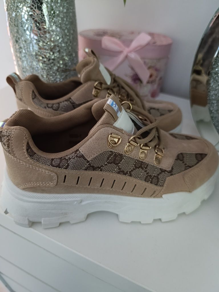 Buty damskie sportowe adidasy sneakersy beżowe nowe