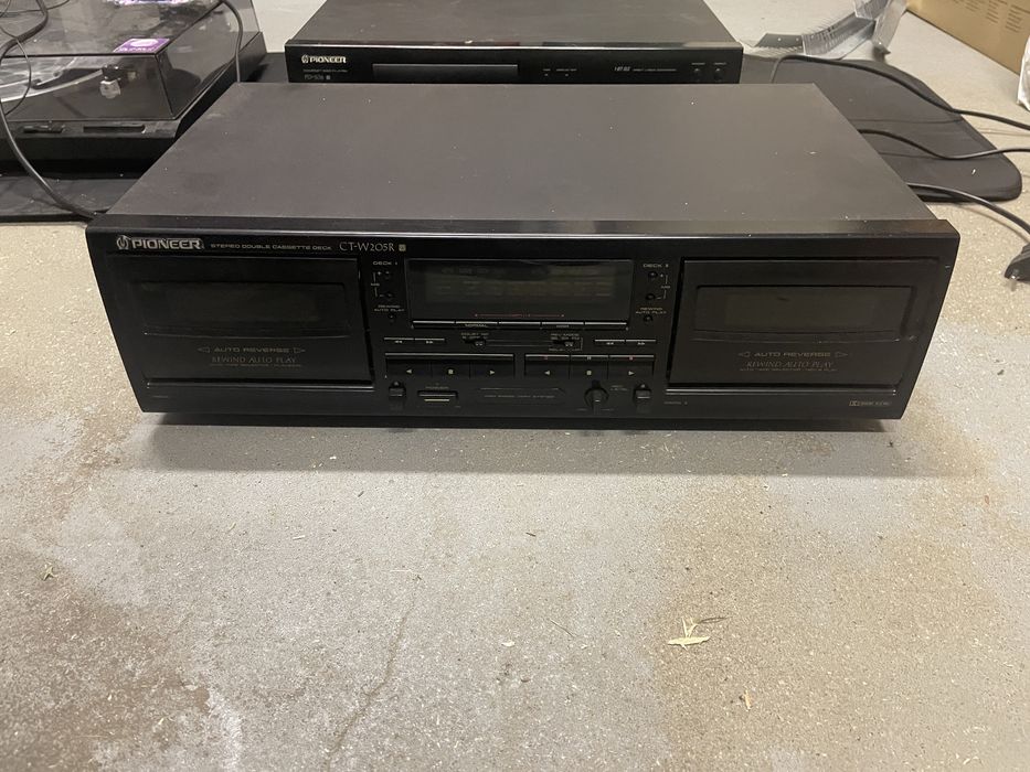 Odtwarzacz kaset Pioneer CT-W205R