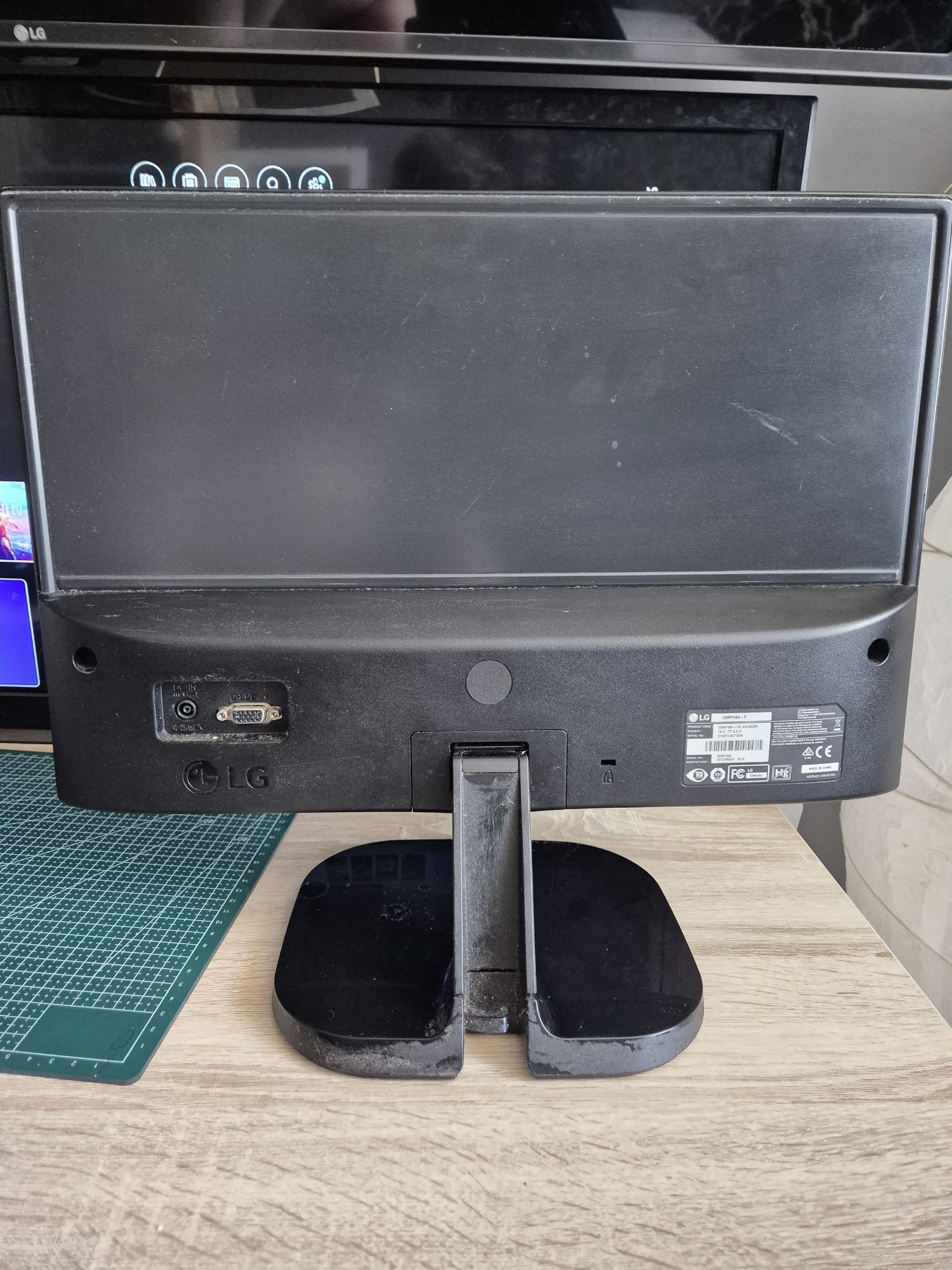 Monitor LG 1440x900 19.5