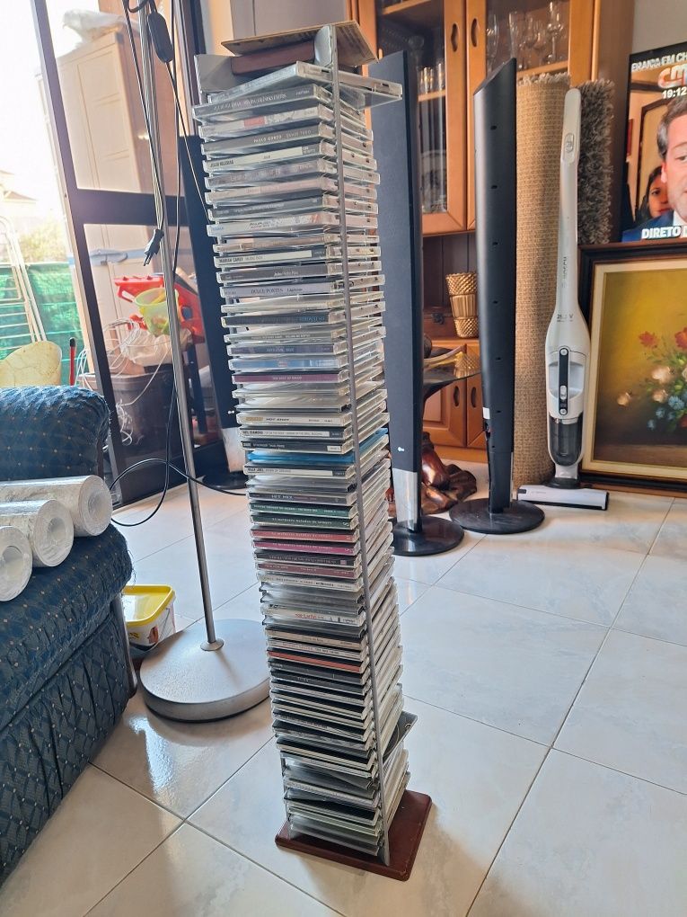 Coluna para guardar cd