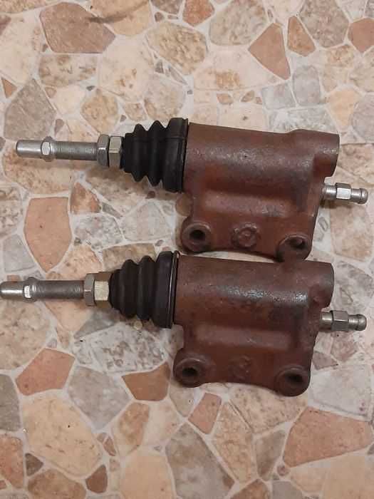 Рабочий сцепления уаз.ремкомплек рулевых тяг  газ 53 газ 3307.Главный