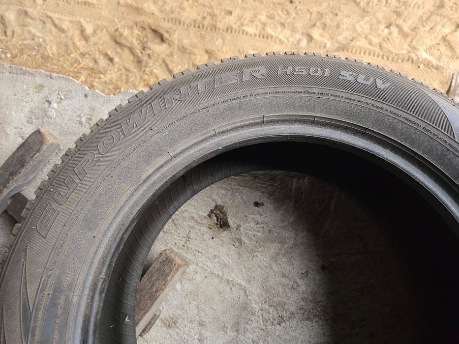 Sprzedam Opony Falken EuroWinter HS01 SUV 235/60R18 4sztuki
