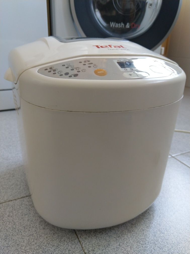 Máquina pão Tefal avariada