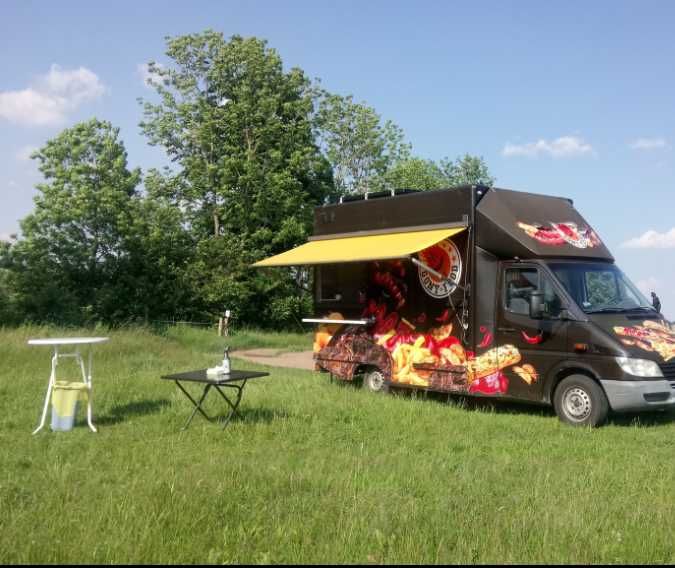 Food truck obsługa imprez okolicznościowych firmowych eventów