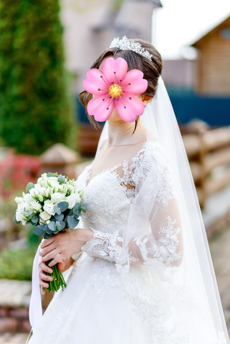 Продам весільне плаття в гарному стані