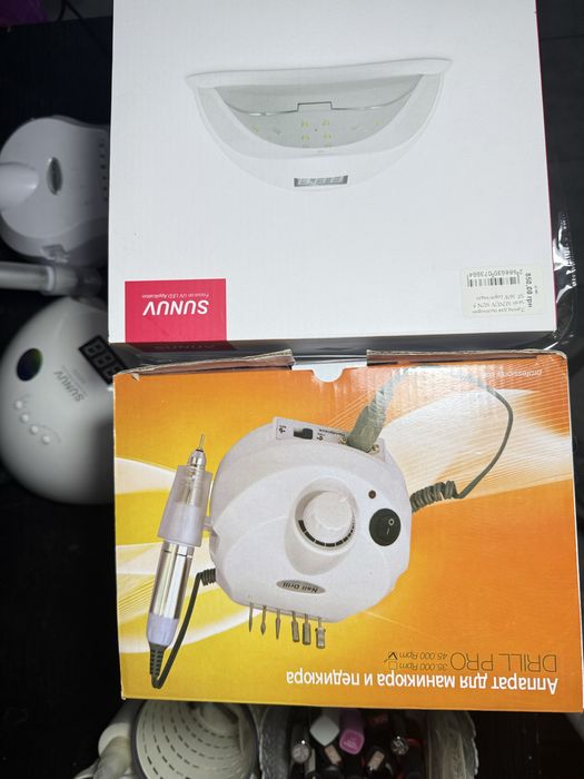 Матеріал для манікюру.