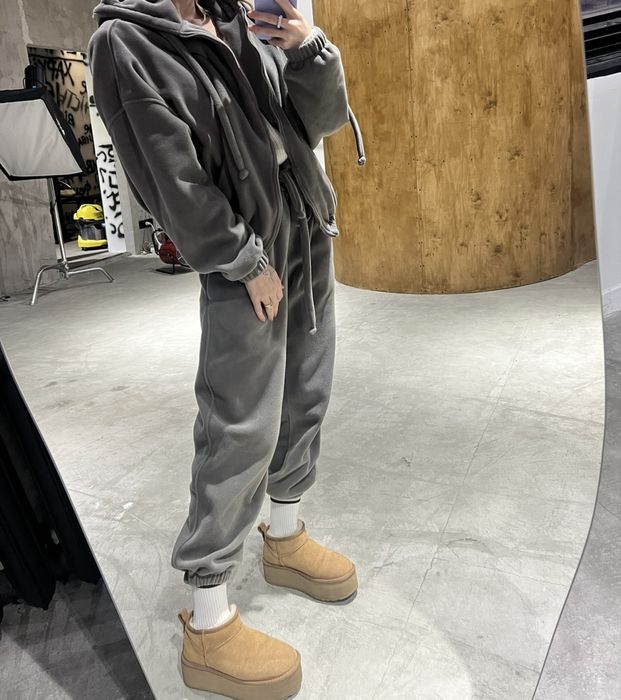 Костюм стильный флисовый