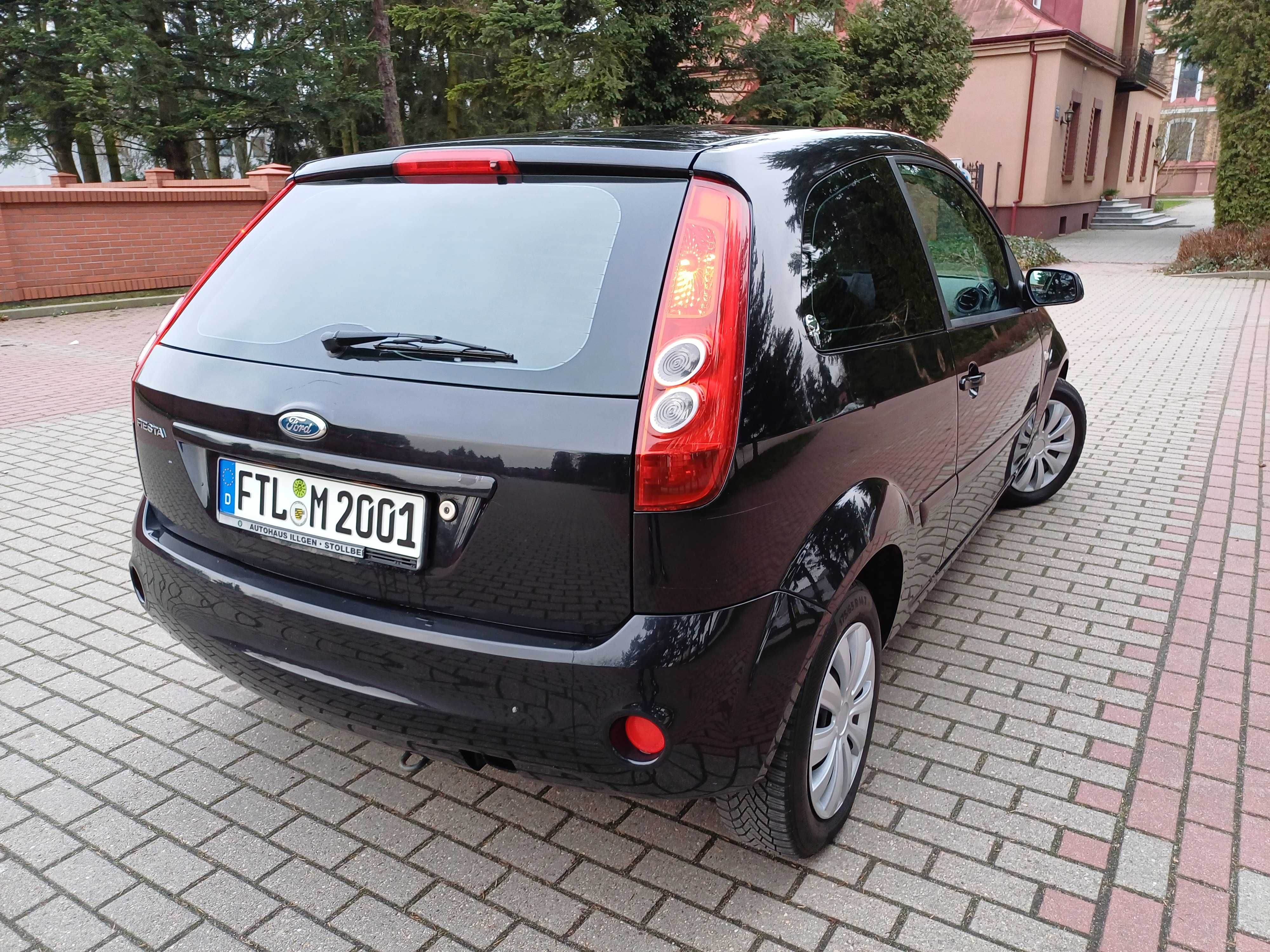 Ford Fiesta 2008 rok 1,3 benzyna polift zadbany