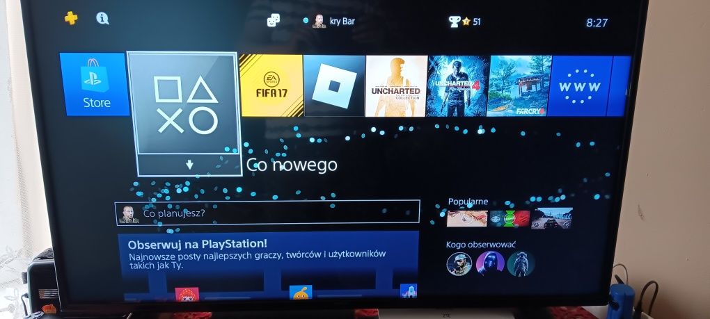 Konsola PlayStation 4