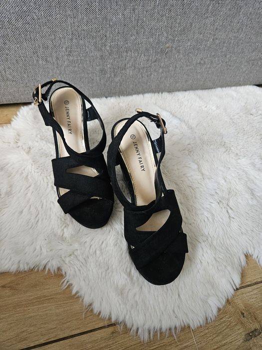 Sandaly na koturnie czarne Jenny letnie  fabrycznie 37