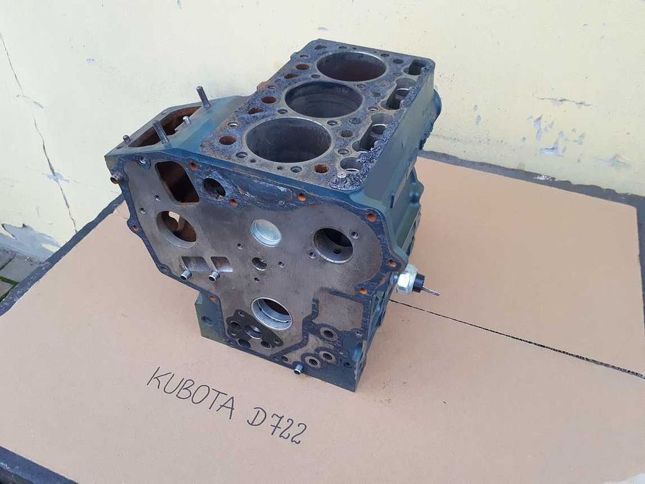 Blok słupek Silnik Kubota D722 67mm STD