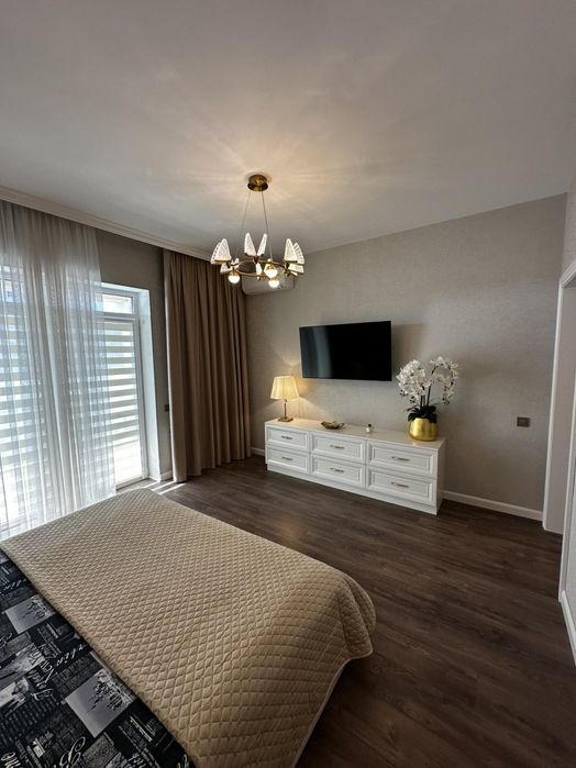 Новый, современный дом. Совиньон. Без КОМИССИИ