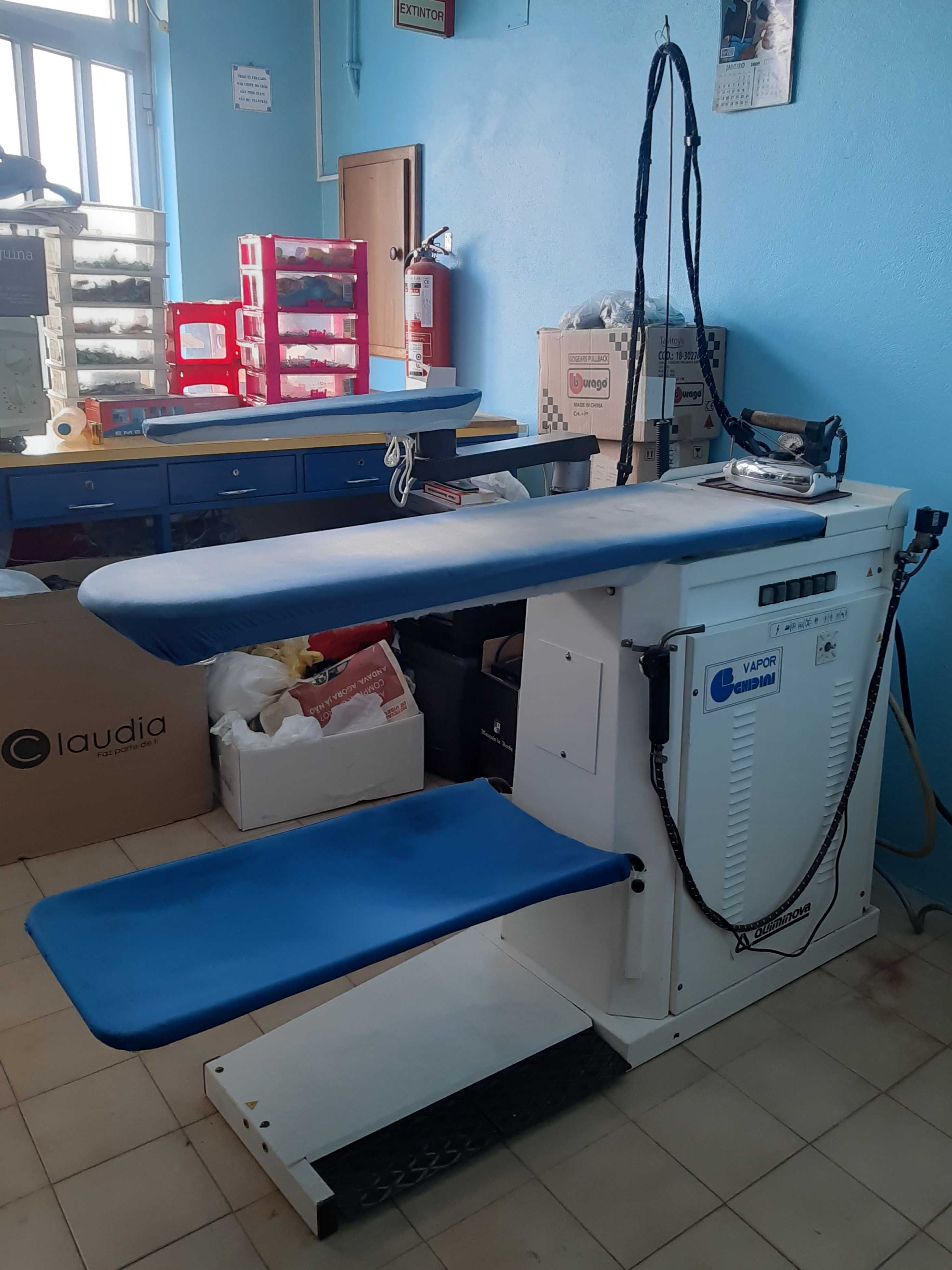 Máquina passar a vapor Ghidini