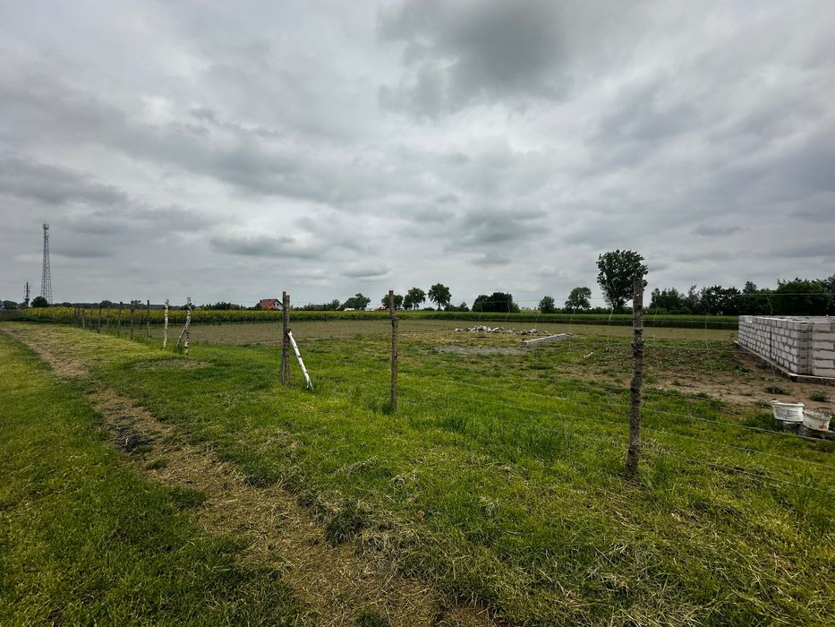 UZBROJONA  Działka budowlana Mielęcin gm. Żarów