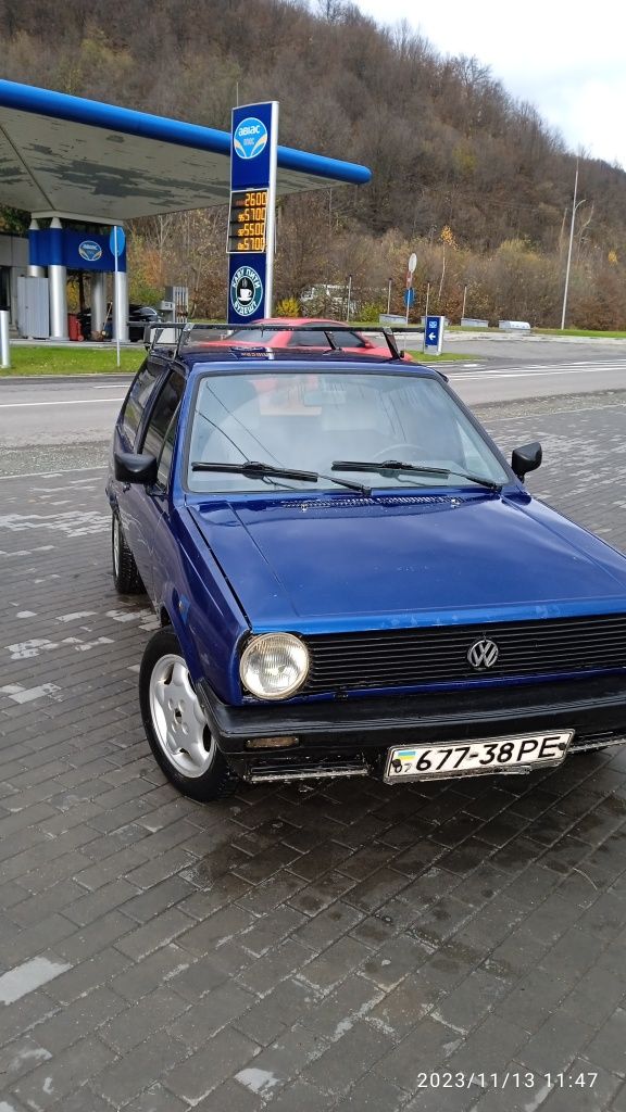 Volkswagen polo 1986 рік