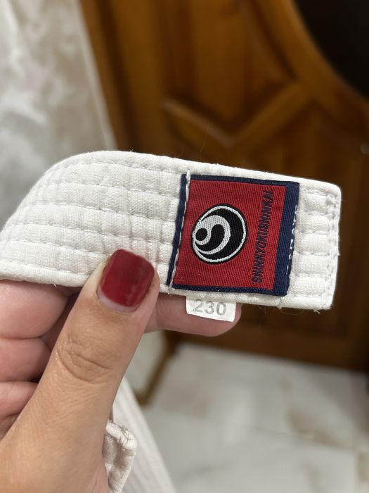 Форма карате з поясом