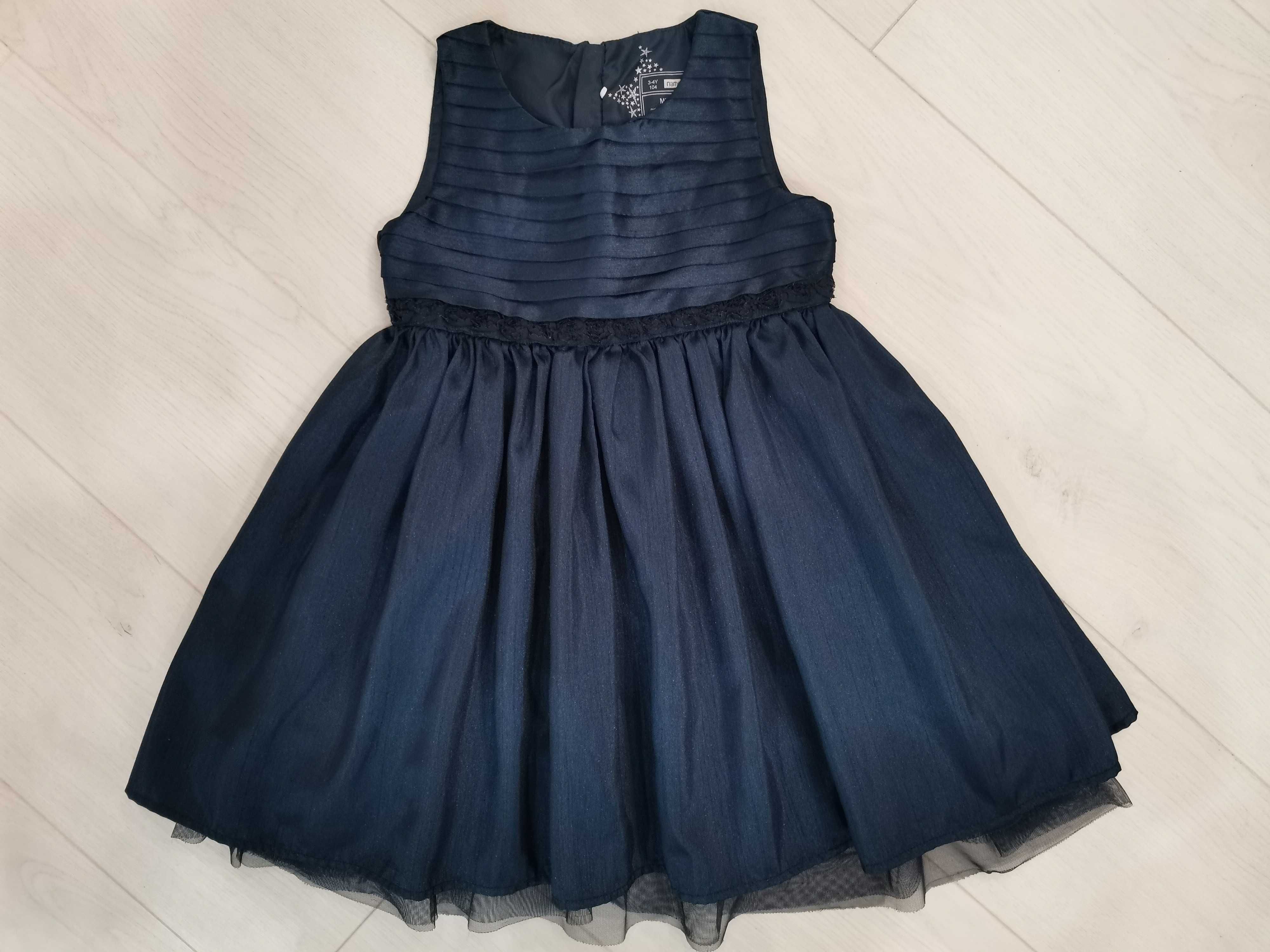 Фирменное красивое нарядное платье пышное Name it на 3-4-5 лет, 104 см
