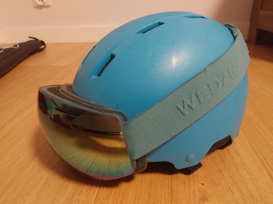 Kask narciarski dziecięcy