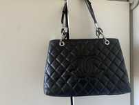 Chanel pikowana czarna torebka